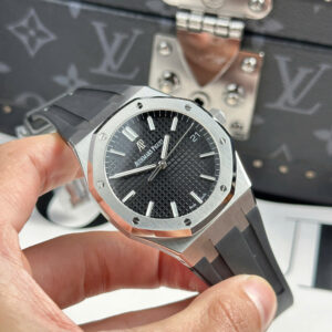 Đồng Hồ Audemars Piguet Royal Oak 15500ST Dây Cao Su Đen APS 41mm (2)