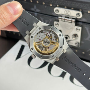 Đồng Hồ Audemars Piguet Royal Oak 15500ST Dây Cao Su Đen APS 41mm (2)