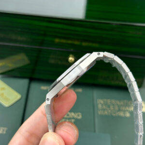 Đồng Hồ Audemars Piguet Royal Oak Jumbo Extra-Thin 15206PT Replica Xưởng IP 39mm (1)