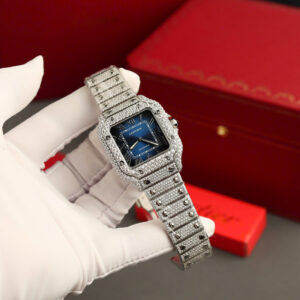Đồng Hồ Cartier Santos Chế Tác Full Đá Moissanite Hong Kong Mặt Xanh BVF (1)