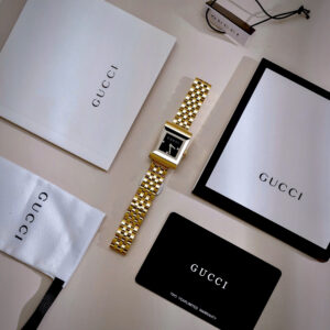 Đồng Hồ Gucci G-Timeless Nữ Mặt Vuông Dây Kim Loại Màu Vàng Siêu Cấp 20x27mm (2)