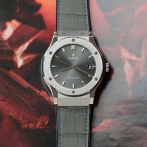 Đồng Hồ Hublot Classic Fusion Titanium Replica Mặt Xám Xưởng WWF 45mm (4)