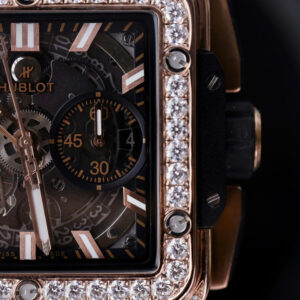 Đồng Hồ Hublot Square Bang Unico King Gold Chế Tác Đính Đá Moissanite 42mm (1)