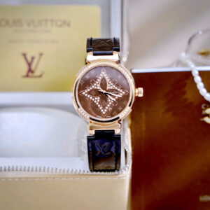 Đồng Hồ Louis Vuitton NữMặt Tròn Đính Đá Dây Da Màu Đen Like Auth 34mm (6)
