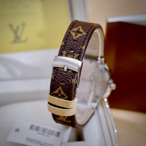 Đồng Hồ Louis Vuitton Tambour Nữ Đính Đá Dây Da Like Auth Máy Pin 34mm (8)