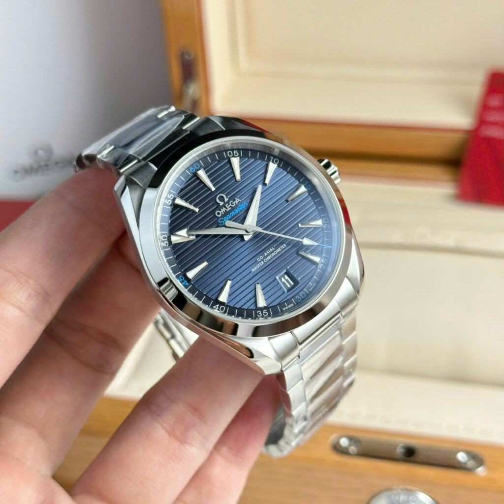 Đồng Hồ Omega Seamaster Aqua Terra 150M Replica Mặt Xanh Dương Xưởng VS 41mm (16)