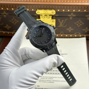 Đồng Hồ Omega Seamaster Diver 300M Black Black Gốm Đen Replica 11 42mm (11)