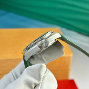 Đồng Hồ Omega Seamaster Planet Ocean 600M Màu Xanh Lá Cây Replica 11 Xưởng VS 43mm (1)