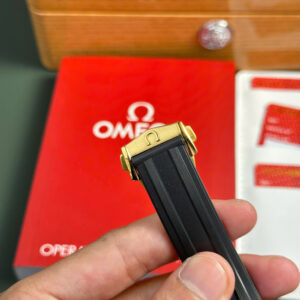 Đồng Hồ Omega SpeedMaster MoonWatch Mặt Vàng Replica Nhà Máy RM 42mm (1)