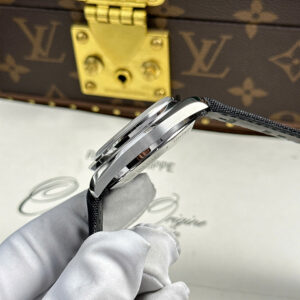 Đồng Hồ Omega Speedmaster Apollo 13 Silver Snoopy Replica 11 Xưởng OM 42mm (10)