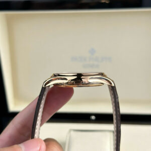 Đồng Hồ Patek Philippe Calatrava 5227R Replica Cao Cấp Nhà Máy 3K 39mm (2)