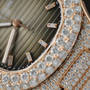 Đồng Hồ Patek Philippe Nautilus 5711 Bọc Vàng Đính Full Đá Moissanite Chế Tác 40mm (8)