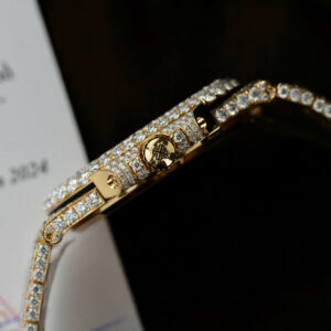 Đồng Hồ Patek Philippe Nautilus 5711 Chế Tác Bọc Vàng Đính Full Kim Cương Moissanite 40mm (10)