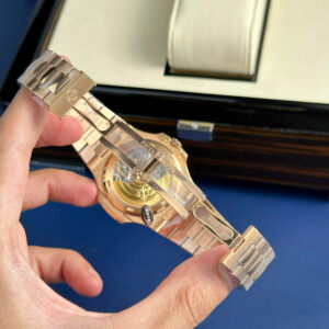 Đồng Hồ Patek Philippe Nautilus 5711 Replica Mặt Số Chocolate Xưởng 3K 40mm (1)