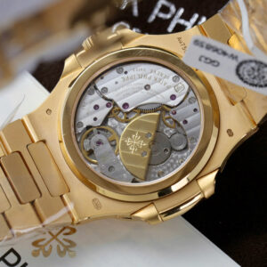 Đồng Hồ Patek Philippe Nautilus 5712 Chế Tác Bọc Vàng Đính Moissanite 40mm (1)