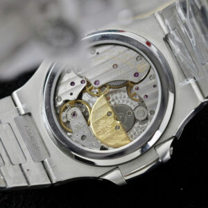 Đồng Hồ Patek Philippe Nautilus 5712 Chế Tác Moissanite Baguette Hong Kong 40mm (4)