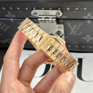 Đồng Hồ Patek Philippe Nautilus 5712 Replica Nhà Máy PPF V3 Mặt Chocolate 40mm (12)