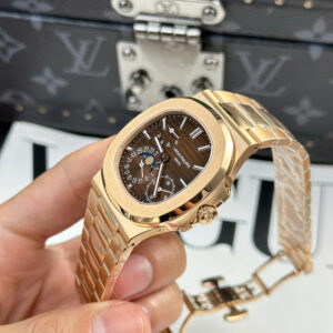 Đồng Hồ Patek Philippe Nautilus 5712 Replica Nhà Máy PPF V3 Mặt Chocolate 40mm (12)