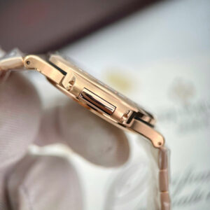 Đồng Hồ Patek Philippe Nautilus 5723 Bọc Vàng Hồng Đính Moissanite Baguette 3KF 40mm (5)