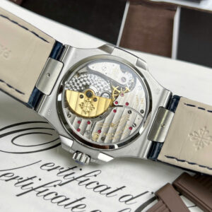 Đồng Hồ Patek Philippe Nautilus 5724 Fake Thuỵ Sỹ Đính Đá Xưởng GR 40mm (1)