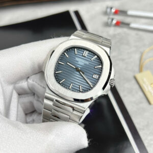 Đồng Hồ Patek Philippe Nautilus 5811 Mặt Xanh Blue Replica Nhà Máy 3K 41mm (4)