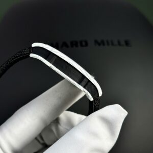 Đồng Hồ Richard-Mille RM27-05 Rafael Nadal Carbon Trắng Siêu Mỏng 38 Grams 37.25×47 (1)