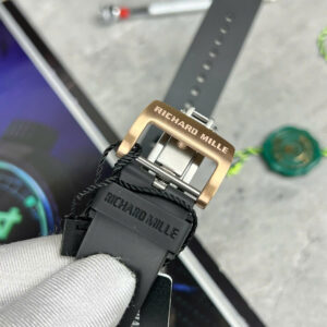 Đồng Hồ Richard Mille RM47 Samurai Fake Cao Cấp Màu Đen 43mm (1)