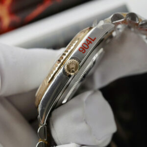 Đồng Hồ Rolex DateJust 126331 Bọc Vàng Mặt Số Xà Cừ Moissanite Xưởng GM 41mm (1)