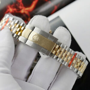 Đồng Hồ Rolex DateJust 126331 Bọc Vàng Mặt Số Xà Cừ Moissanite Xưởng GM 41mm (1)