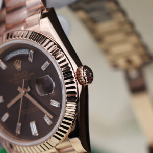 Đồng Hồ Rolex Day-Date 228235 Mặt Chocolate Replica Xưởng QF 189 Grams 40mm (2)