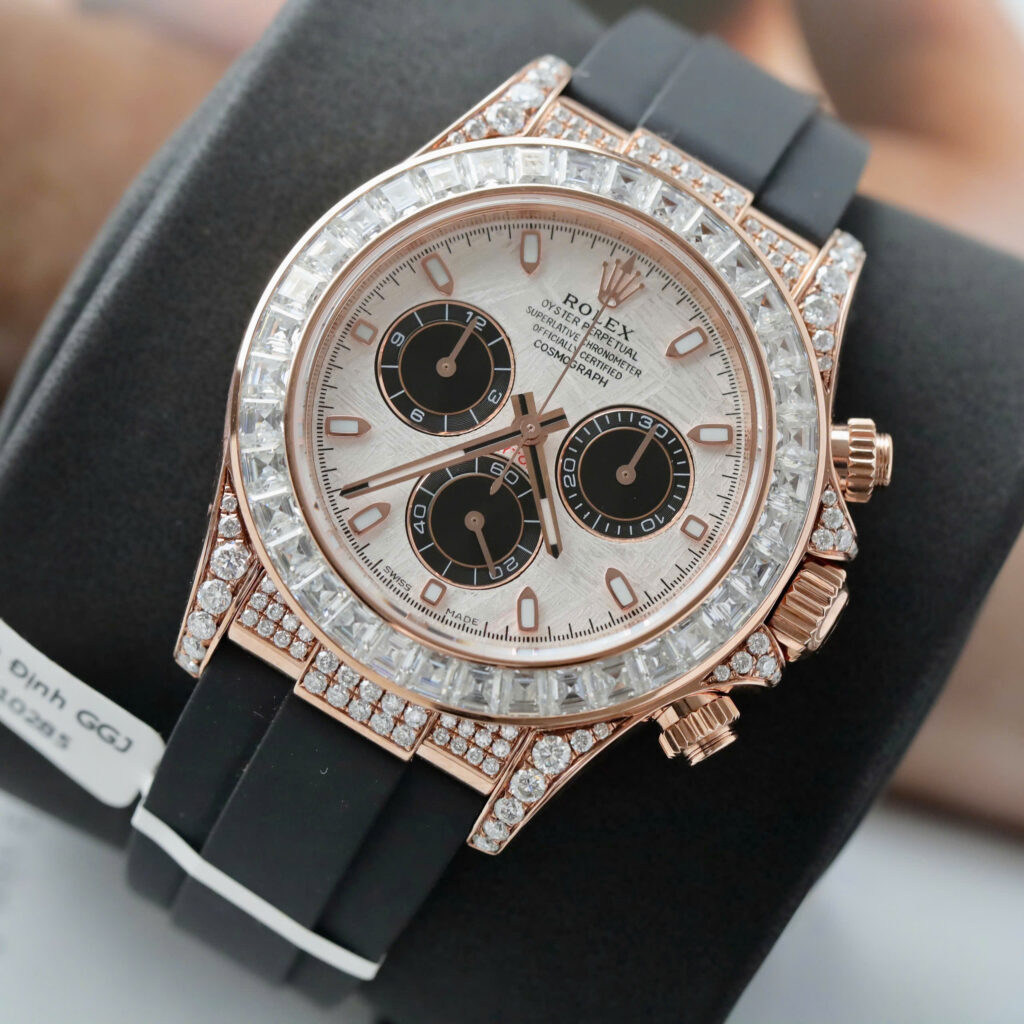 Đồng Hồ Rolex Daytona 126535TBR Bọc Vàng Hồng Đính Moissanite 40mm (10)