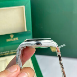 Đồng Hồ Rolex Explorer 214270 Replica Cao Cấp Nhất Mặt Đen Nhà Máy Clean 39mm (11)