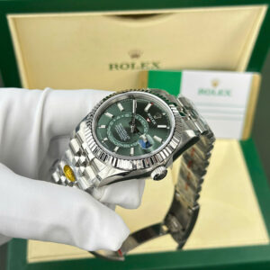 Đồng Hồ Rolex Sky-Dweller 326934 Replica Mặt Xanh Lá Cây ZF 42mm (1)