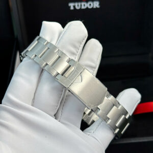 Đồng Hồ Tudor Black Bay GMT Replica Cao Cấp Nhà Máy ZF Viền Gốm 41mm (6)