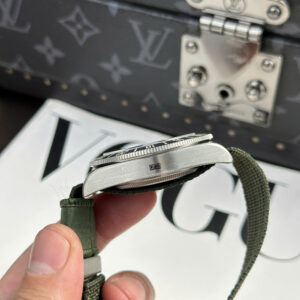 Đồng Hồ Tudor Pelagos FXD GMT Replica 11 Màu Xanh Quân Đội Xưởng M+ 42mm (1)