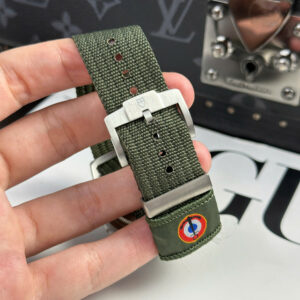 Đồng Hồ Tudor Pelagos FXD GMT Replica 11 Màu Xanh Quân Đội Xưởng M+ 42mm (1)