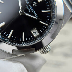 Đồng Hồ Vacheron Constantin Overseas 4500V Rep 11 Xưởng MKS Mặt Đen 41mm (1)