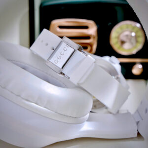 Đồng Hồ Gucci Diver Cơ Lộ Máy Automatic Nam Dây Cao Su Màu Trắng 40mm (1)