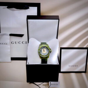 Đồng Hồ Gucci Diver Cơ Lộ Máy Automatic Nam Dây Cao Su Màu Xanh Lá 40mm (6)