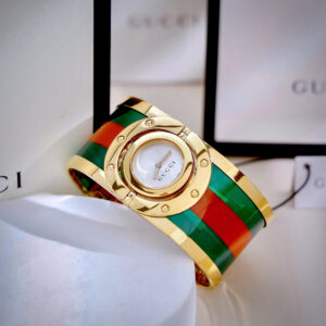 Đồng Hồ Gucci Twirl Nữ Dạng Lắc Tay Màu Vàng Siêu Cấp Máy Pin 32mm (3)