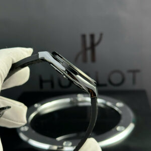 Đồng Hồ Hublot Classic Fusion Ceramic Replica 1 1 Viền Đính Đá Nhà Máy JJZ 42mm (2)