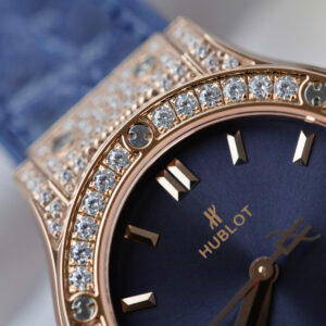 Đồng Hồ Hublot Classic Fusion King Gold Màu Xanh Blue Replica Nữ Xưởng HB 33mm (1)