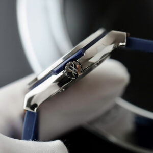 Đồng Hồ Hublot Classic Fusion Titanium Màu Xanh Blue Replica Nữ Nhà Máy HB 33mm (1)