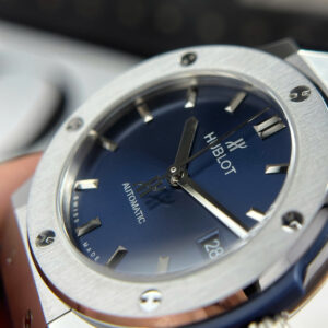 Đồng Hồ Hublot Classic Fusion Titanium Rep 1 1 Cao Cấp Mặt Số Xanh Nhà Máy JJF 38mm (14)