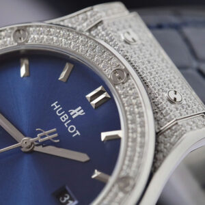 Đồng Hồ Hublot Classic Fusion Titanium Replica Màu Xanh Đính Kim Cương Moissanite 42mm (10)