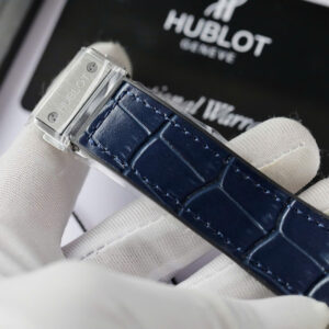 Đồng Hồ Hublot Classic Fusion Titanium Replica Màu Xanh Đính Kim Cương Moissanite 42mm (10)