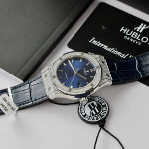 Đồng Hồ Hublot Classic Fusion Titanium Replica Màu Xanh Đính Kim Cương Moissanite 42mm (10)