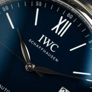 Đồng Hồ IWC Schaffhausen Portofino Replica Cao Cấp Mặt Đen Dây Thép Lụa 40mm (8)