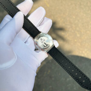 Đồng Hồ Nữ Hublot Classic Fusion Titanium Đính Kim Cương Moissanite Chế Tác Hong Kong 33mm (4)