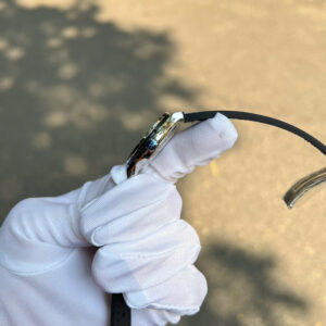 Đồng Hồ Nữ Hublot Classic Fusion Titanium Đính Kim Cương Moissanite Chế Tác Mặt Xám 33mm (3)